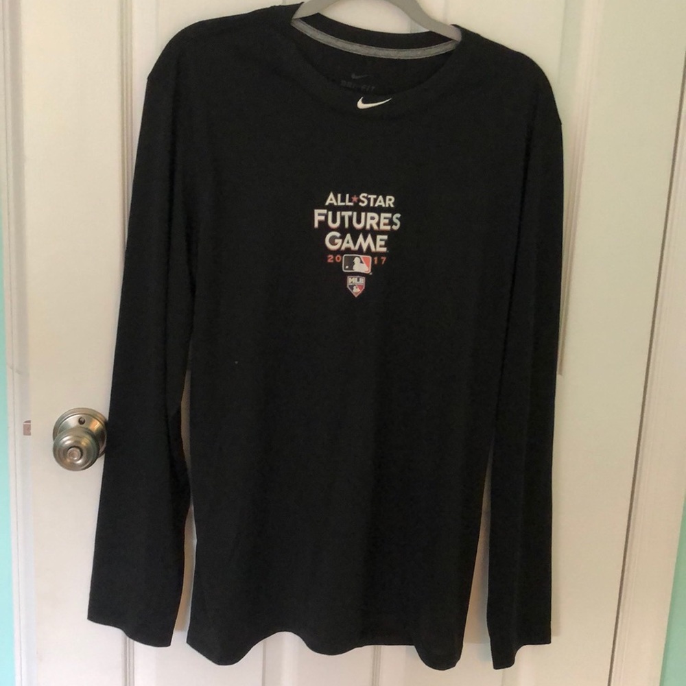 men’s Large black 2017 ALL star long sleeve NWOT
